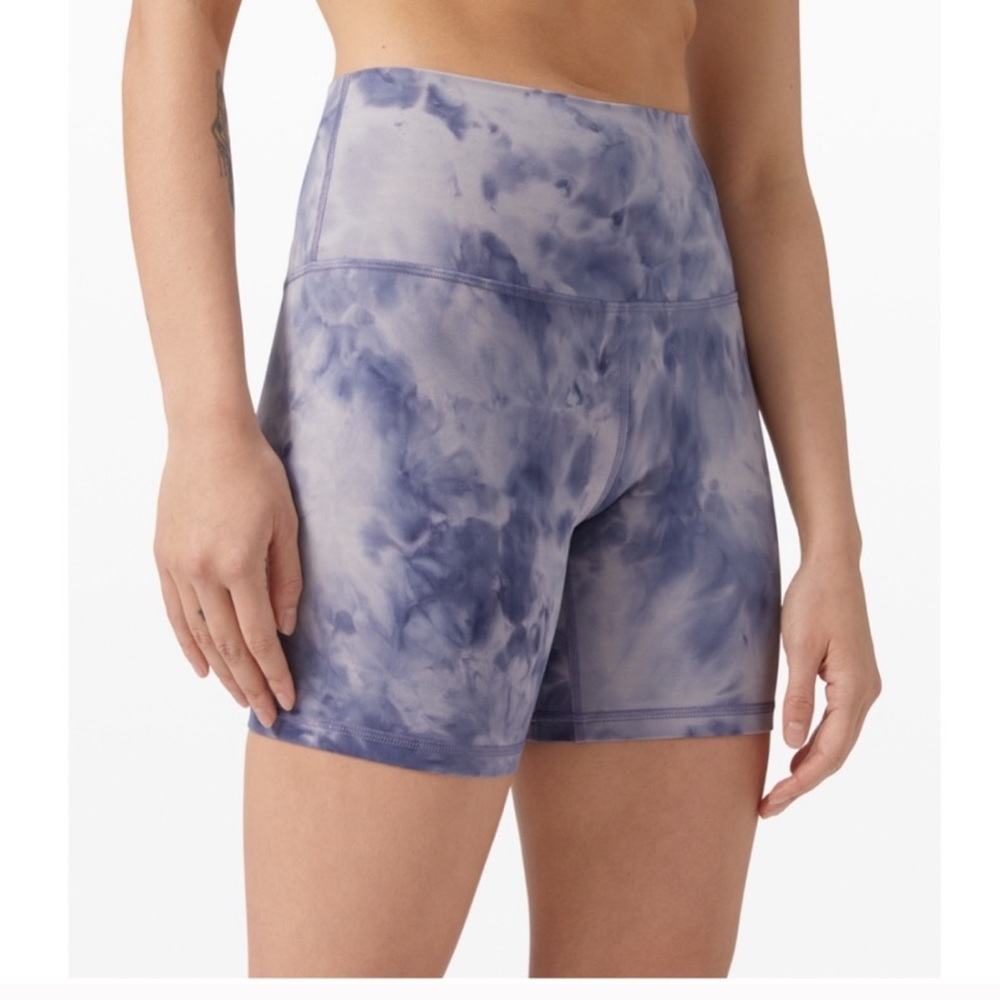 Lululemon Align shorts 6 inch inseam